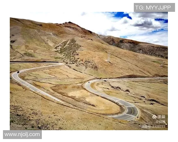 成都极限运动队的中路突破探索与挑战之旅深度解析