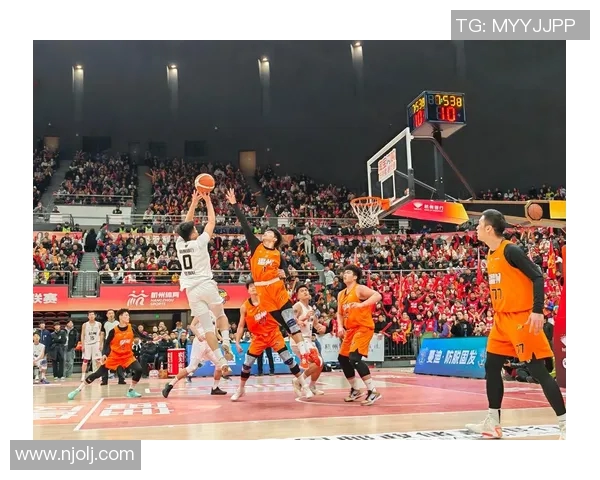 杭州篮球队节奏对比分析揭示球队战术与表现的深层关系