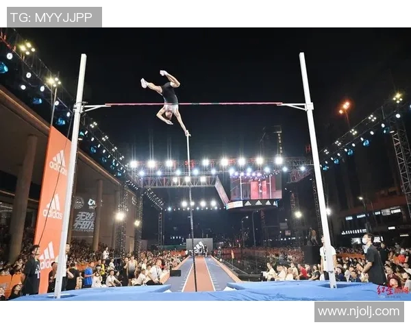 空中芭蕾：跳高运动中艺术性与竞技性的融合探索